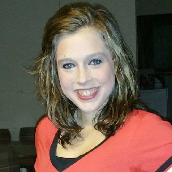 Meet your Posher, Kristen - Picture 1 of 1